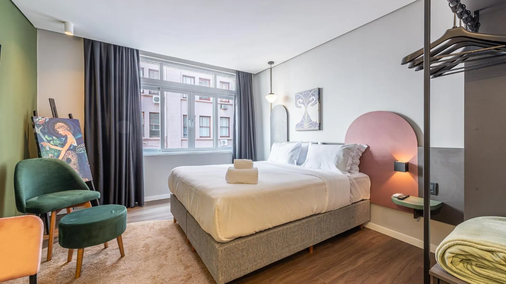 公寓 Xtay Cais Rooftop - Estudios Completos Com Wifi E Academia, No Centro Historico De 阿雷格里港