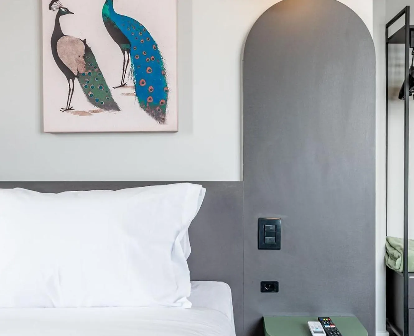 Xtay Cais Rooftop - Estudios Completos Com Wifi E Academia, No Centro Historico De Porto Alegre