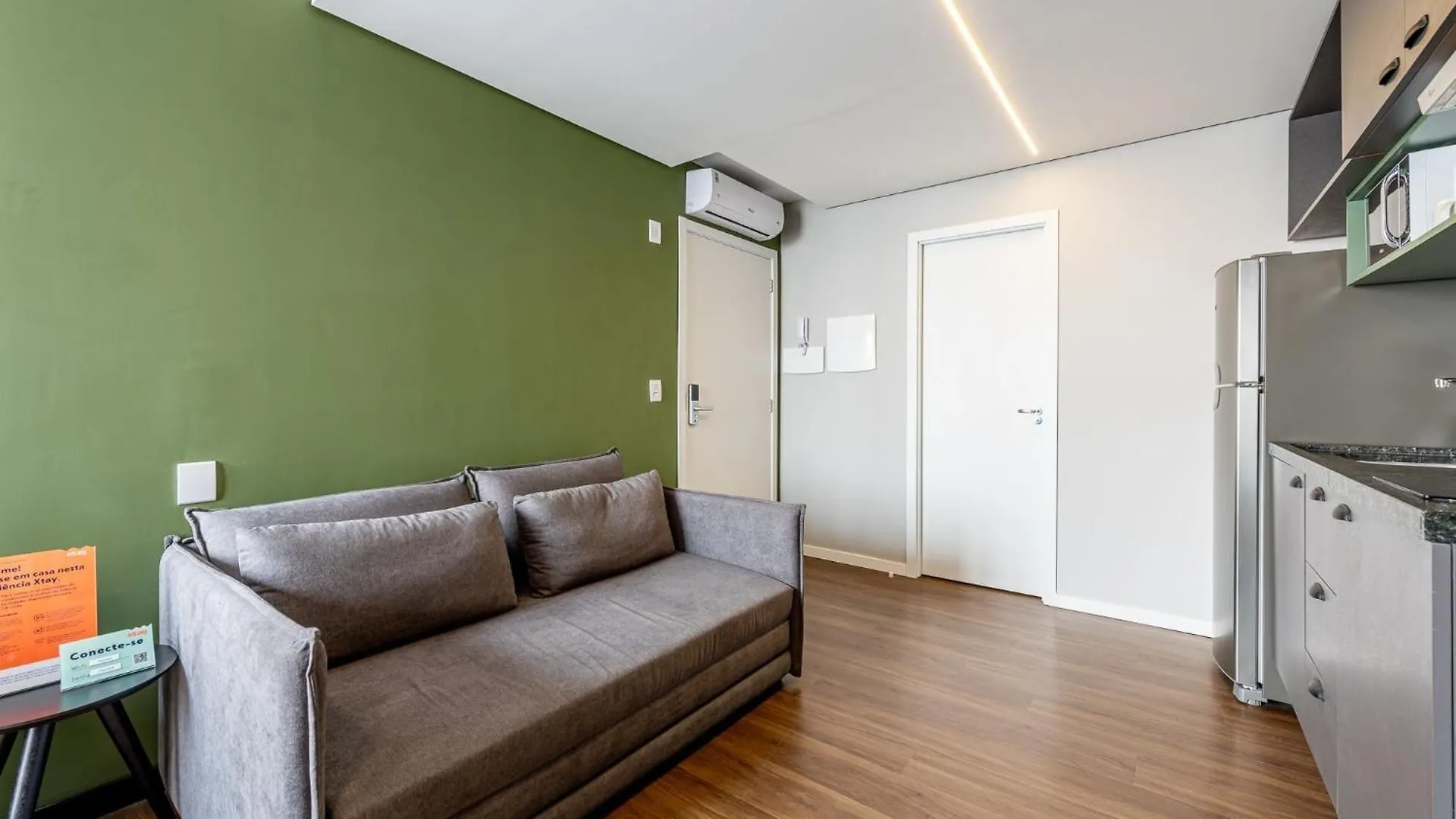 Апартаменты Xtay Cais Rooftop - Estudios Completos Com Wifi E Academia, No Centro Historico De Porto Alegre Бразилия