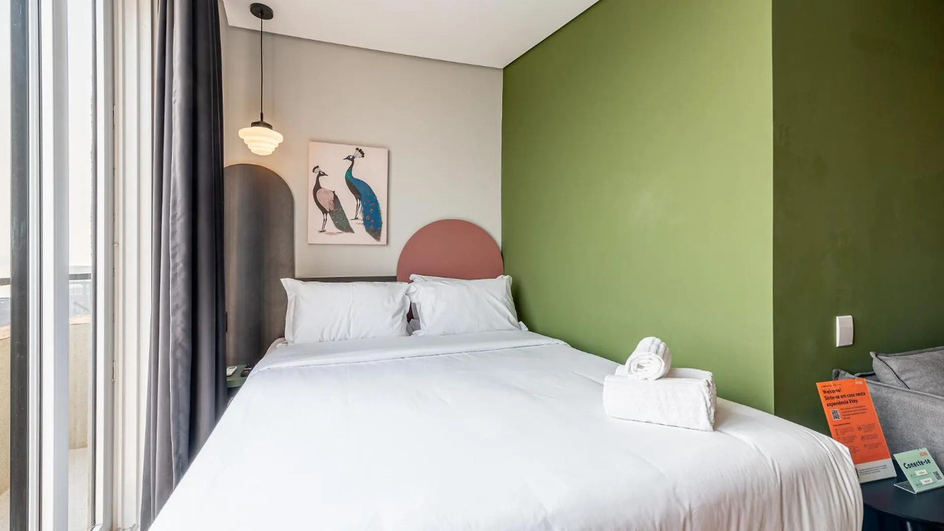 Xtay Cais Rooftop - Estudios Completos Com Wifi E Academia, No Centro Historico De Porto Alegre Апартаменты